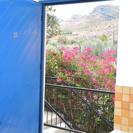 Helen'S Appartments Galaxídhion Dış mekan fotoğraf