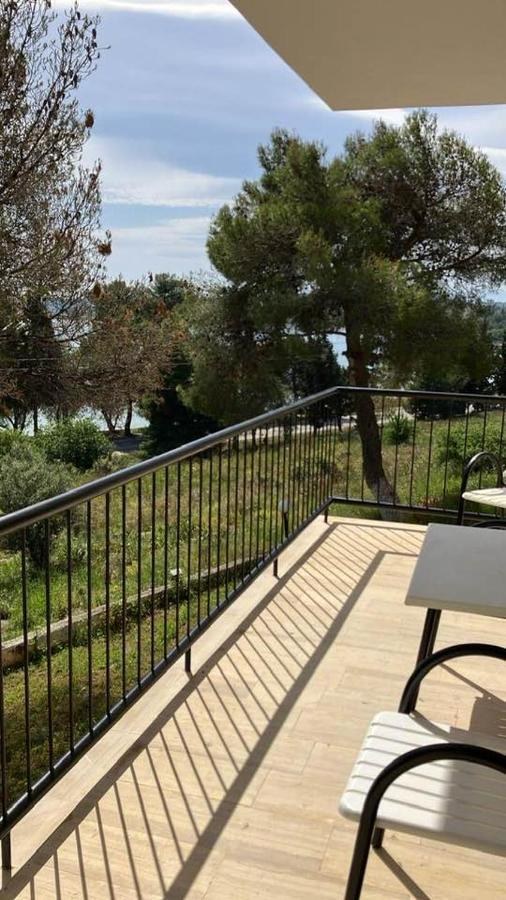 Helen'S Appartments Galaxídhion Dış mekan fotoğraf